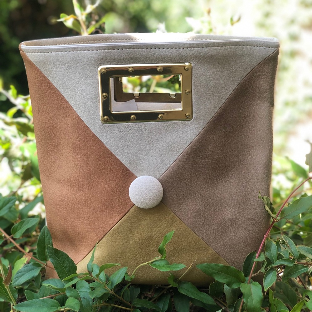Vintage 1960’s Mod Handbag